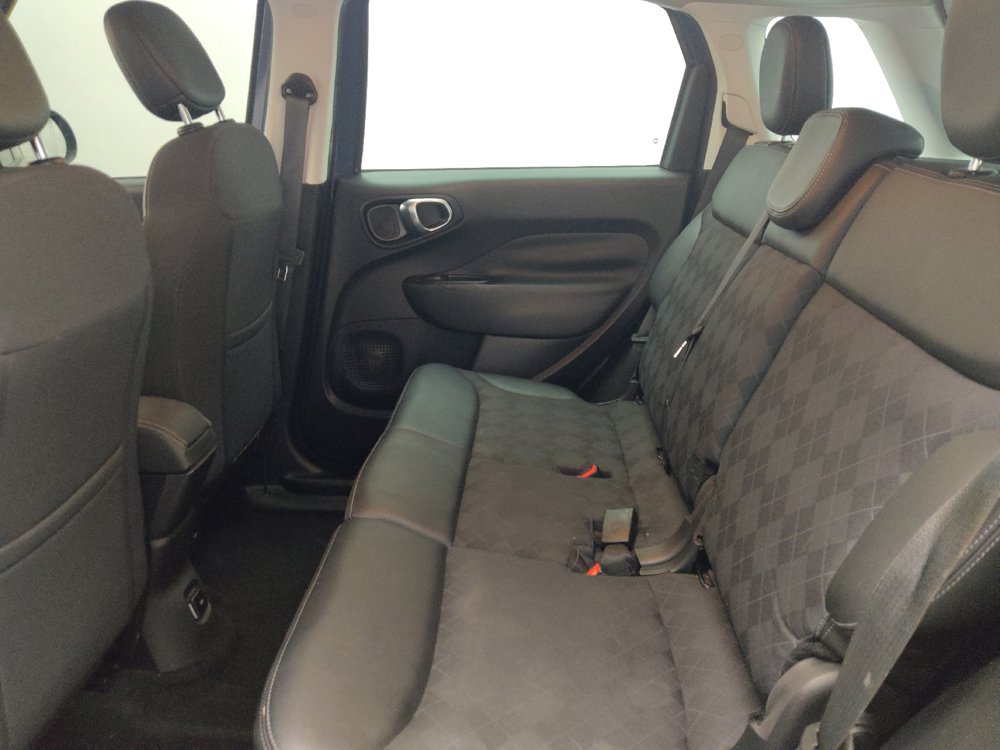 Used 2018 FIAT 500L Pop FWD image 18