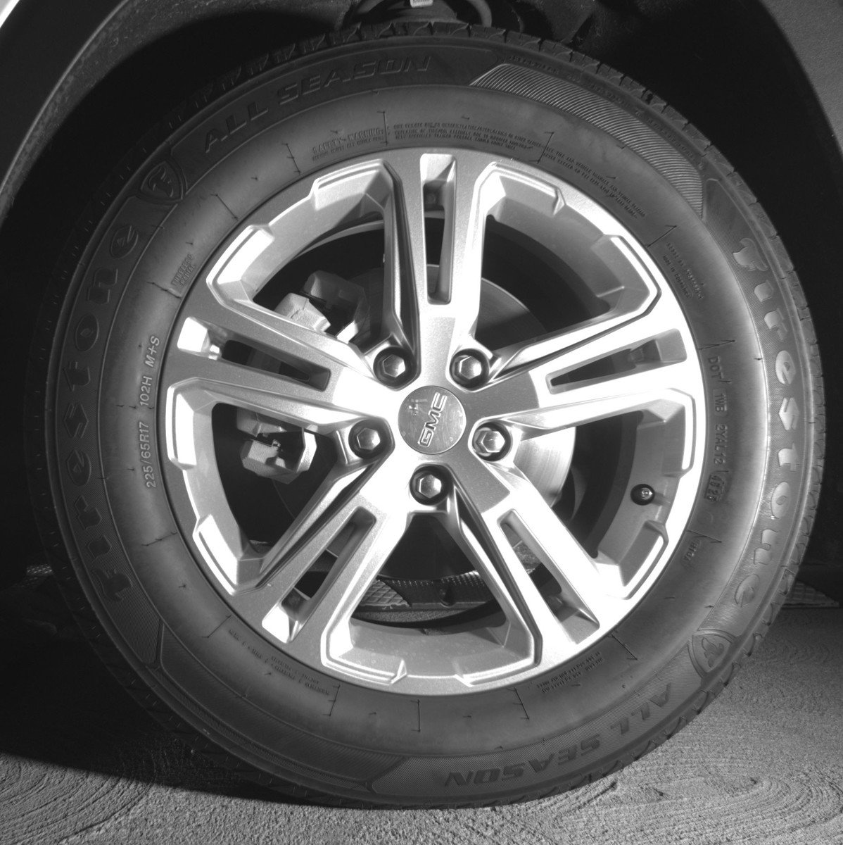Used 2024 GMC Terrain SLE FWD image 12