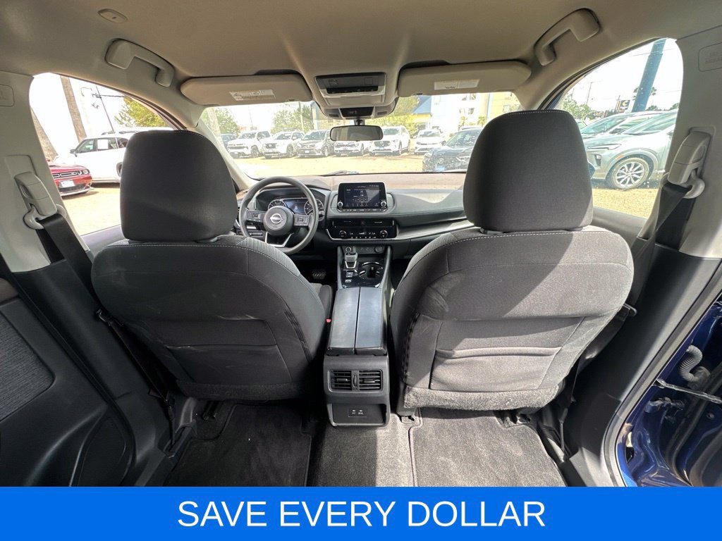 Used 2022 Nissan Rogue SV FWD image 19