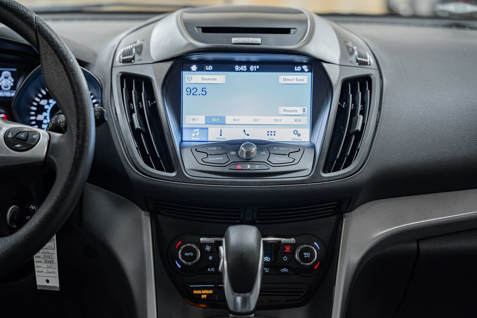 Used 2016 Ford Escape SE w/ Equipment Group 201A image 25