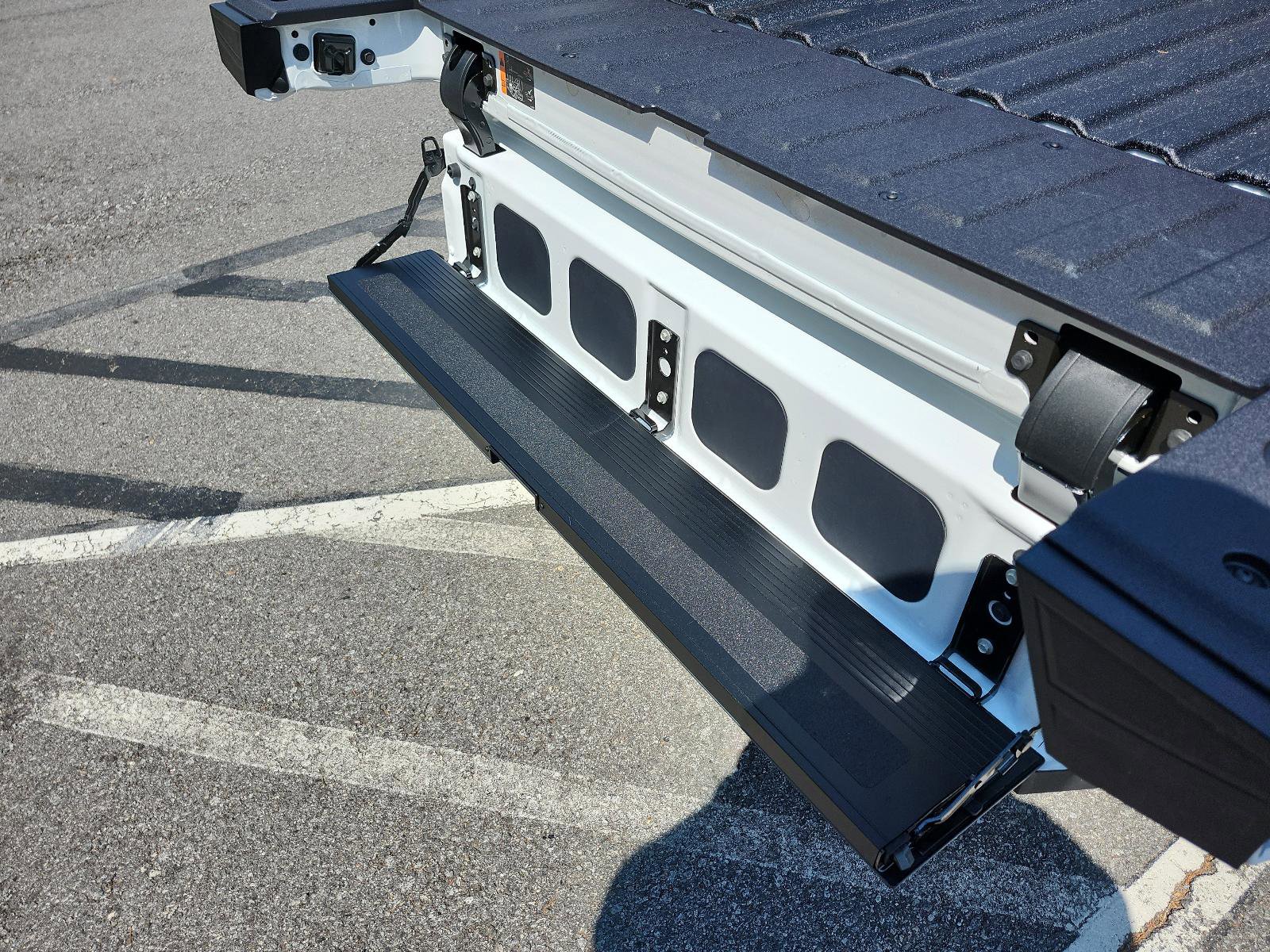 New 2026 GMC Sierra 1500 AT4 w/ AT4 Premium Package image 10