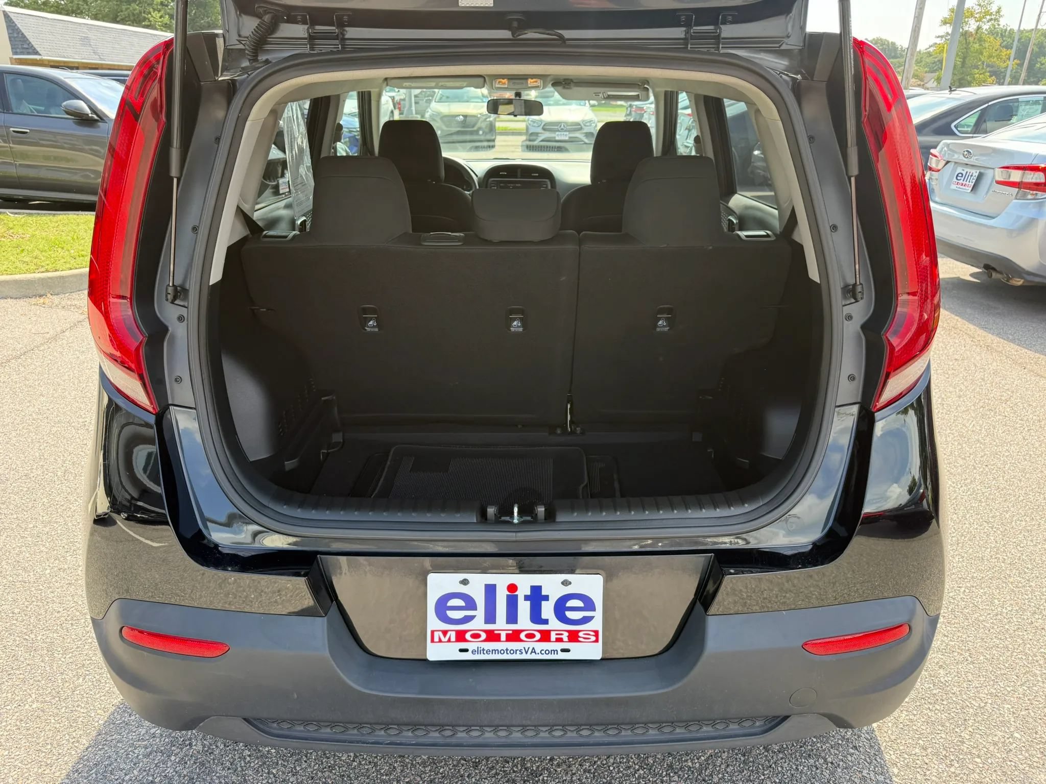 Used 2022 Kia Soul LX FWD image 27
