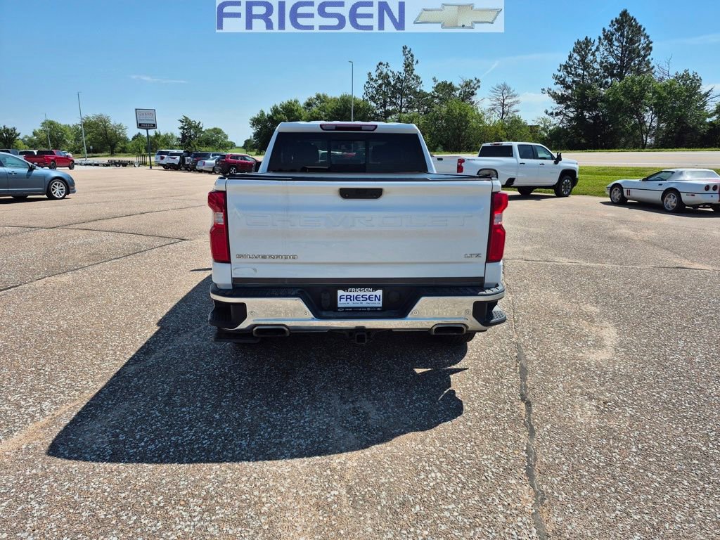Used 2020 Chevrolet Silverado 1500 LTZ w/ LTZ Convenience Package image 4