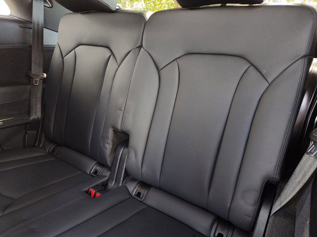 Certified 2025 Audi Q7 3.0T Prestige w/ Prestige Package image 38