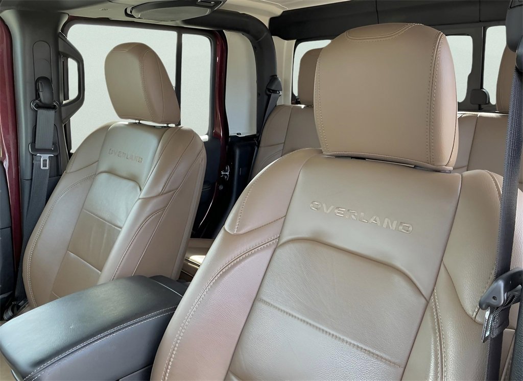 Used 2021 Jeep Gladiator Overland image 30