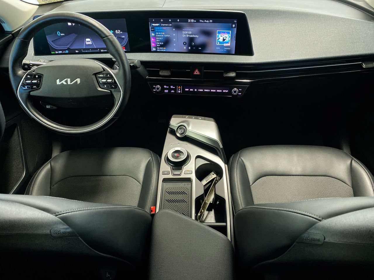 Certified 2024 Kia EV6 Light AWD/4WD image 31
