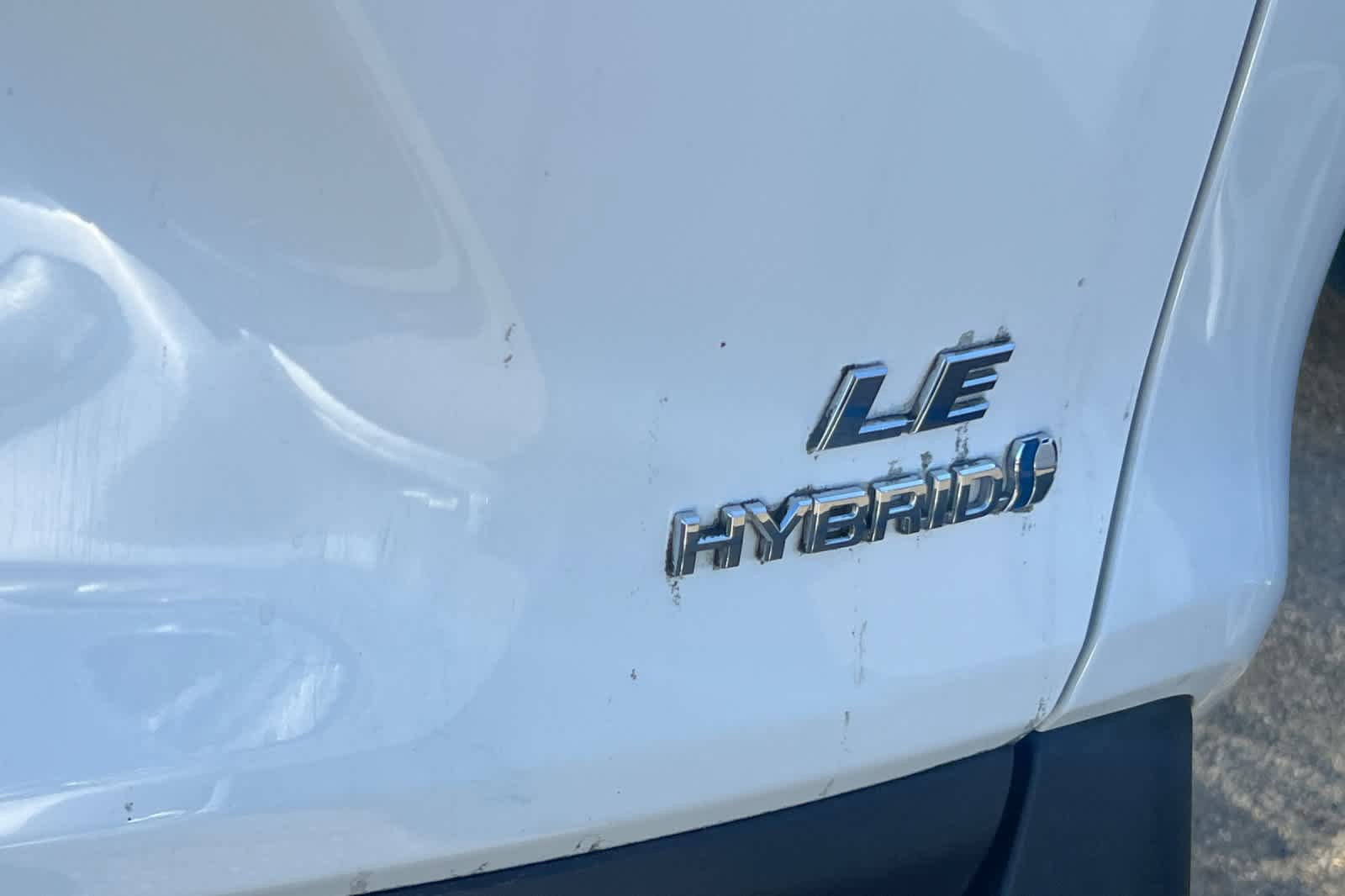 Used 2023 Toyota RAV4 LE AWD/4WD image 21