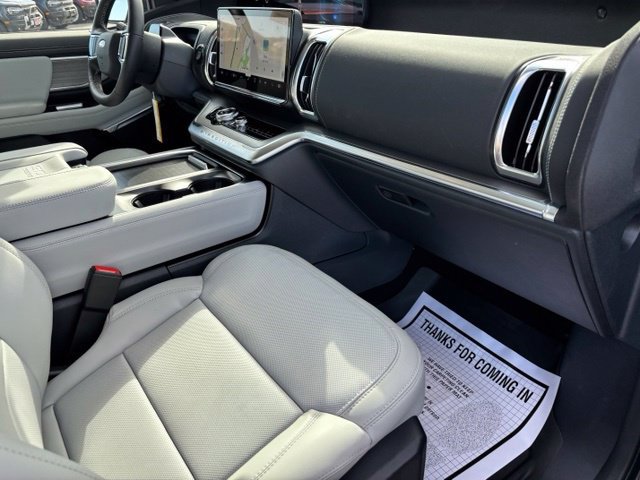 New 2027 Ford Expedition Max Platinum AWD/4WD image 23