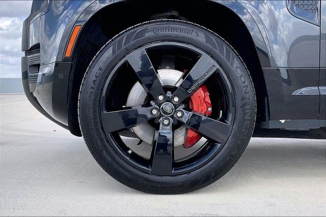 Used 2022 Land Rover Defender 110 X image 9