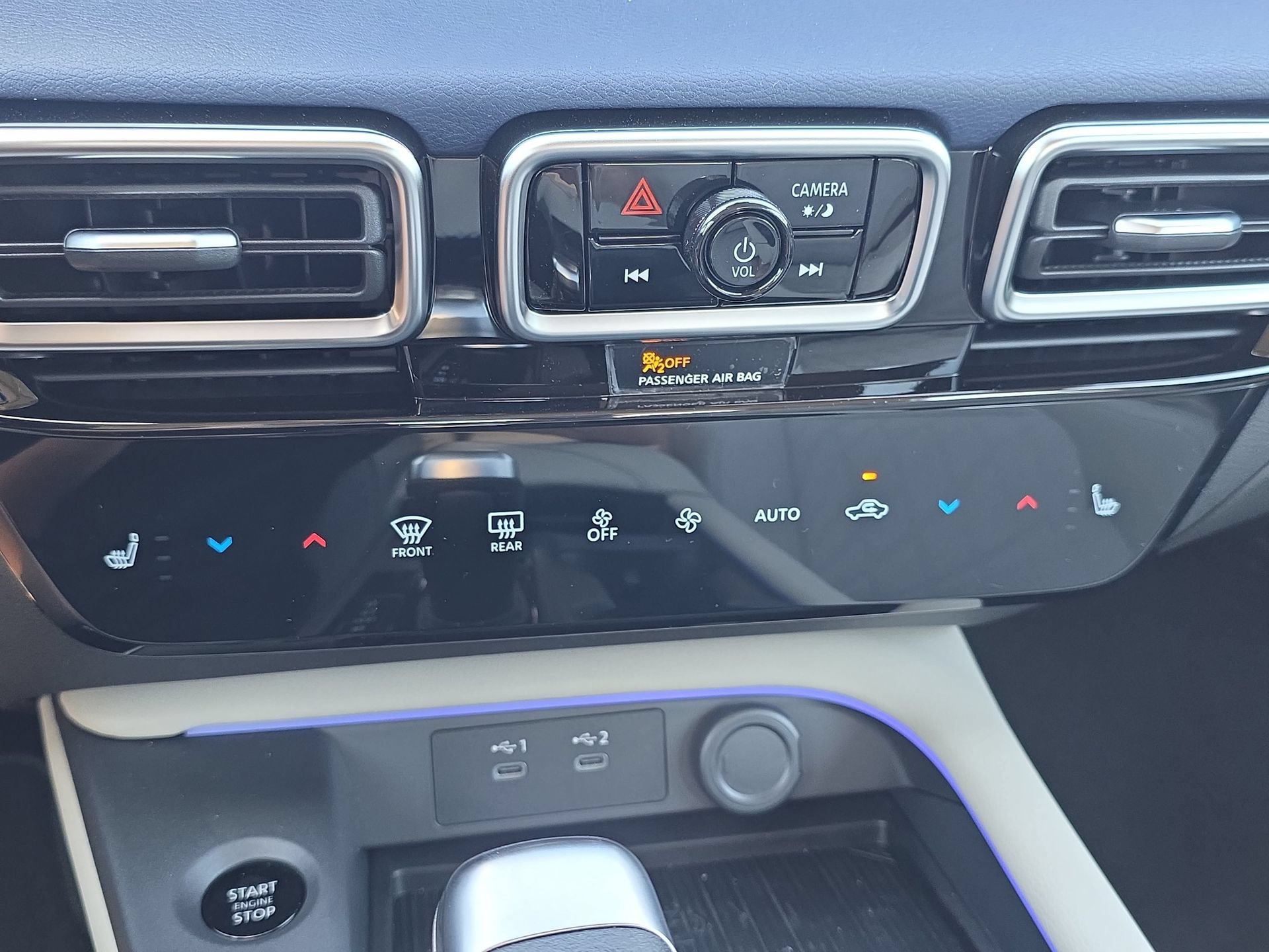 New 2026 Nissan Sentra SL w/ Floor Mat Package FWD image 22
