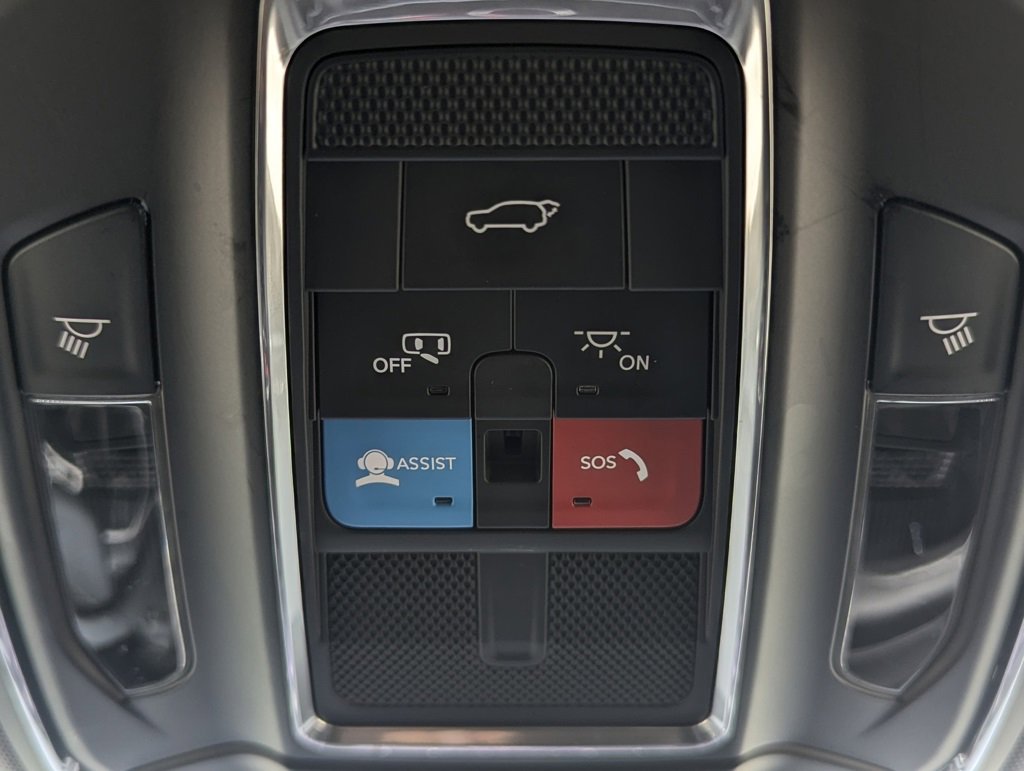 Used 2023 Jeep Grand Cherokee Limited image 43