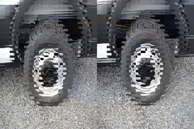 New 2026 Ford Transit 250 148 Medium Roof image 4