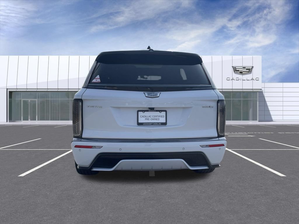 Certified 2026 Cadillac Vistiq Luxury w/ LPO, Floor Liner Package AWD/4WD image 7