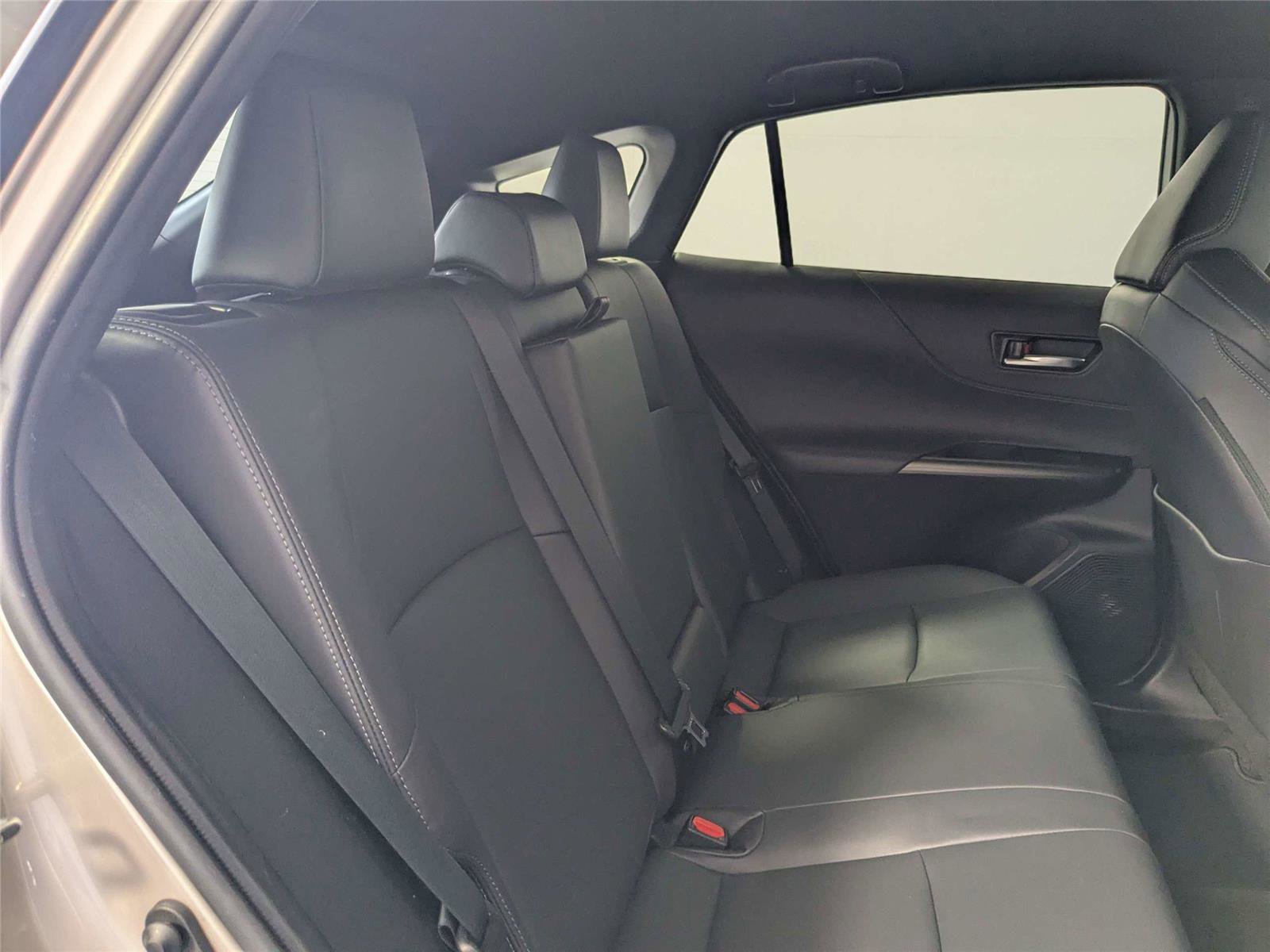 Certified 2024 Toyota Venza XLE AWD/4WD image 26