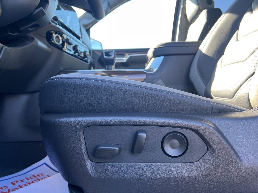 New 2025 Chevrolet Silverado 1500 RST w/ Convenience Package II image 10