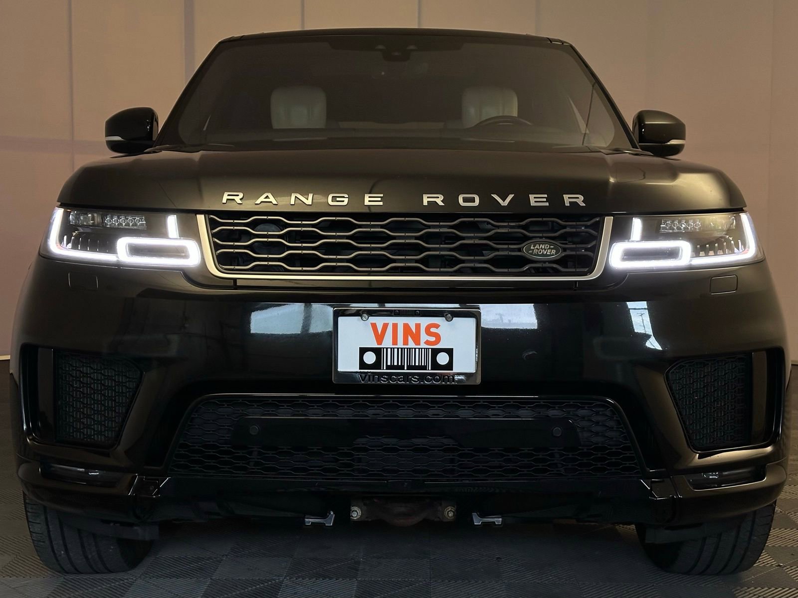 Used 2018 Land Rover Range Rover Sport HSE AWD/4WD image 4
