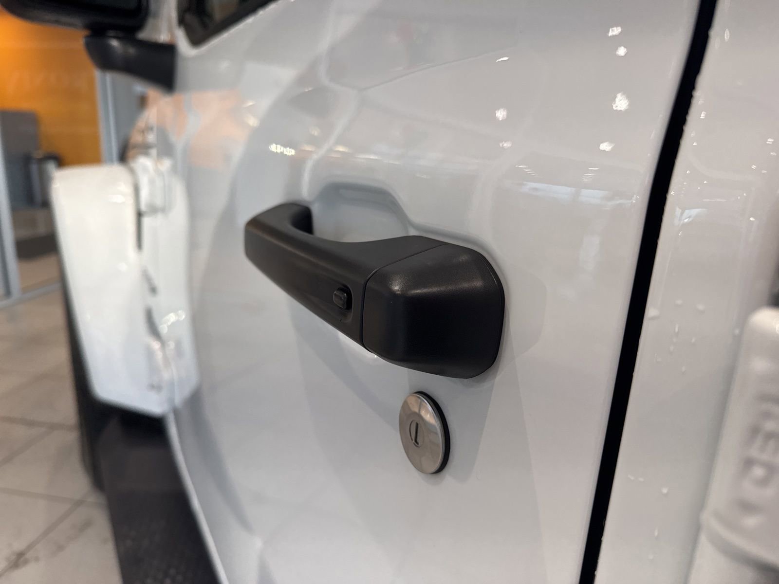 Used 2024 Jeep Wrangler Sahara w/ Technology Group image 14