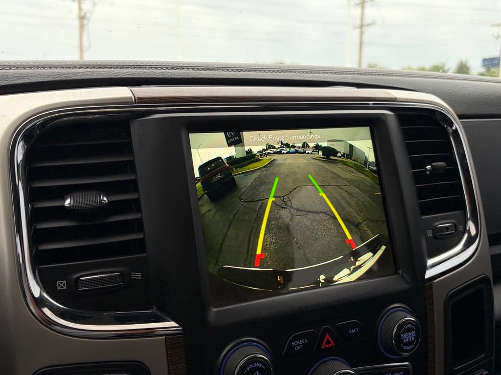 Used 2018 RAM 1500 Laramie w/ Convenience Group AWD/4WD image 32