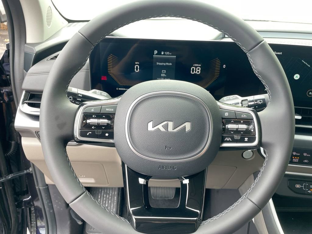 Used 2026 Kia Carnival image 40