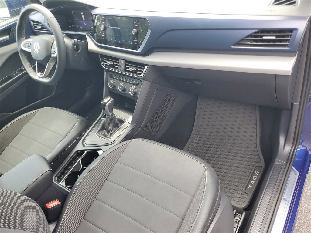 Used 2022 Volkswagen Taos SE image 38