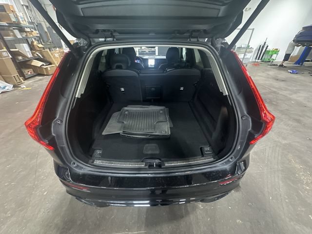 Used 2024 Volvo XC60 B5 Plus AWD/4WD image 25