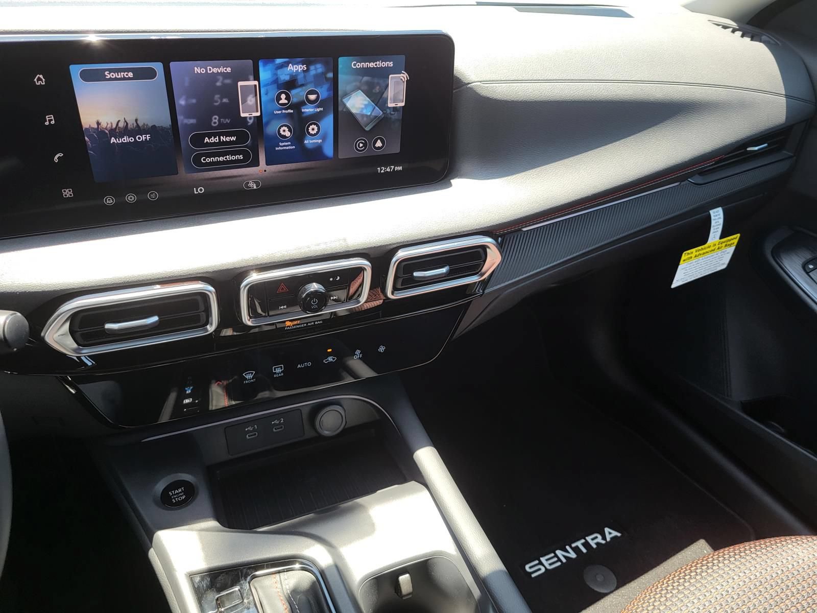 New 2026 Nissan Sentra SR w/ Floor Mat Package FWD image 19