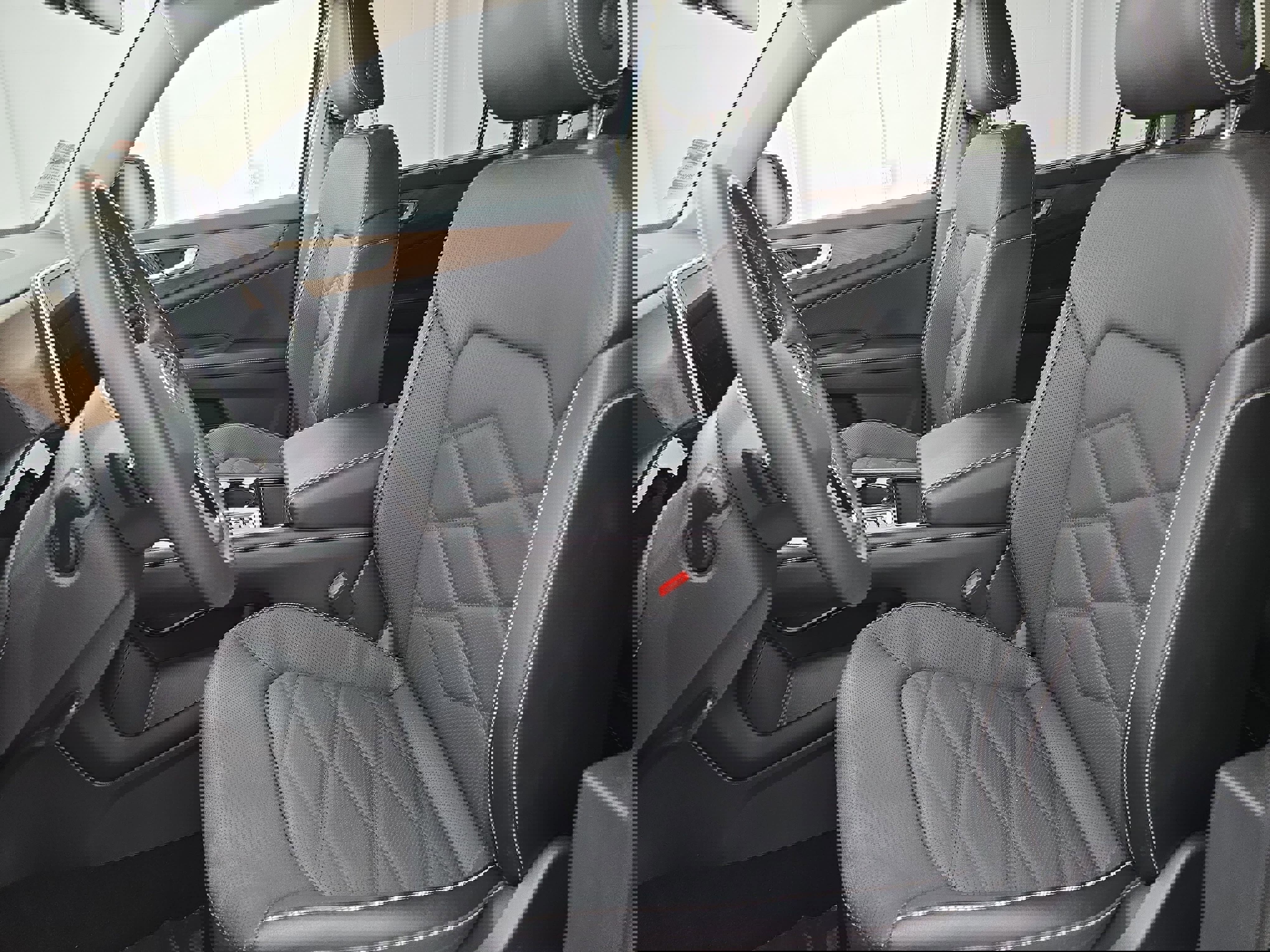 Certified 2024 Volkswagen Atlas SE image 16