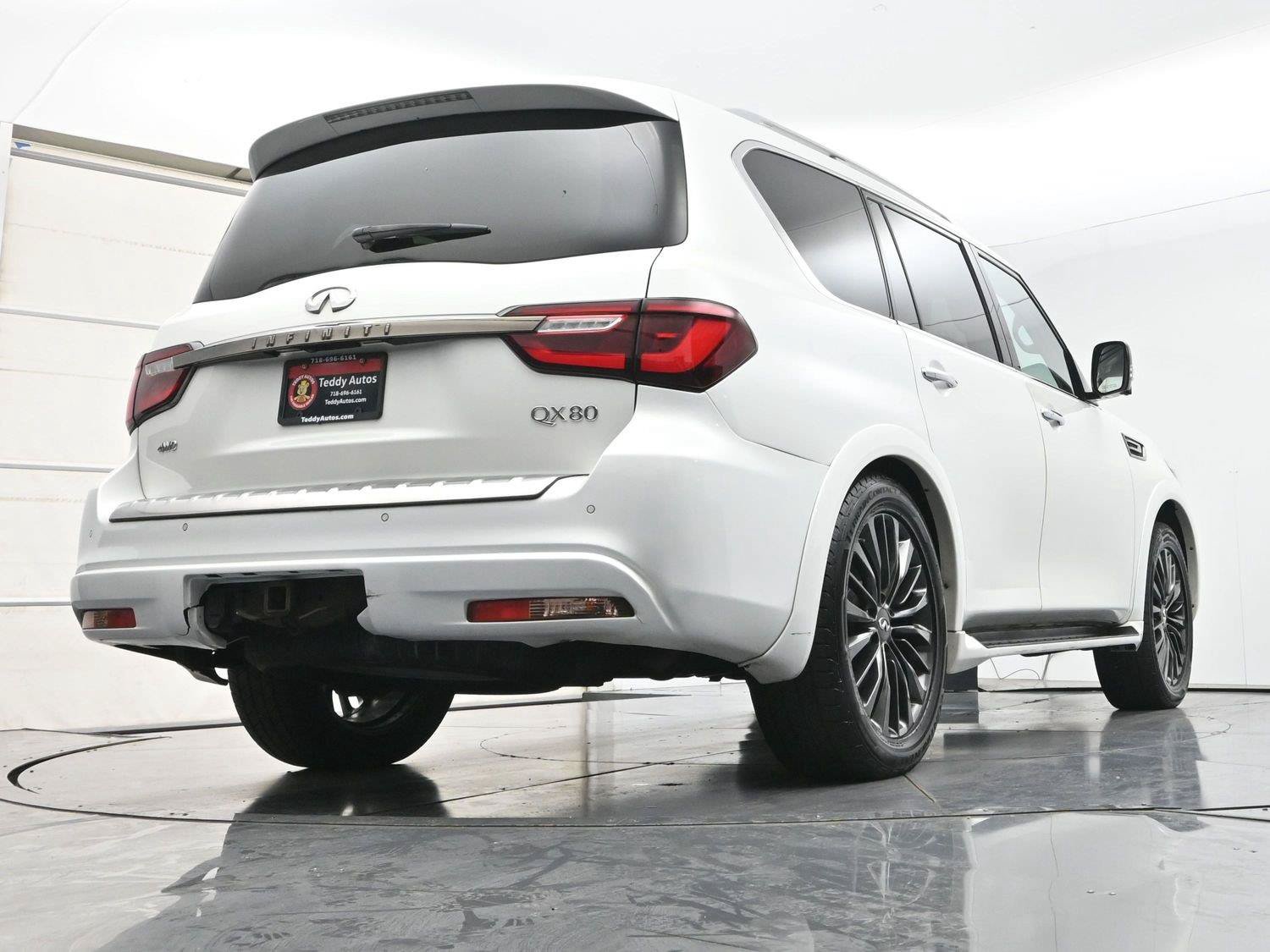 Used 2021 INFINITI QX80 Premium Select w/ All-Season Package AWD/4WD image 34