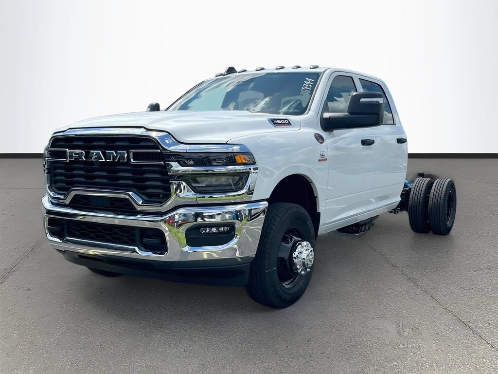 New 2026 RAM 3500 Tradesman w/ Chrome Appearance Group A AWD/4WD image 3