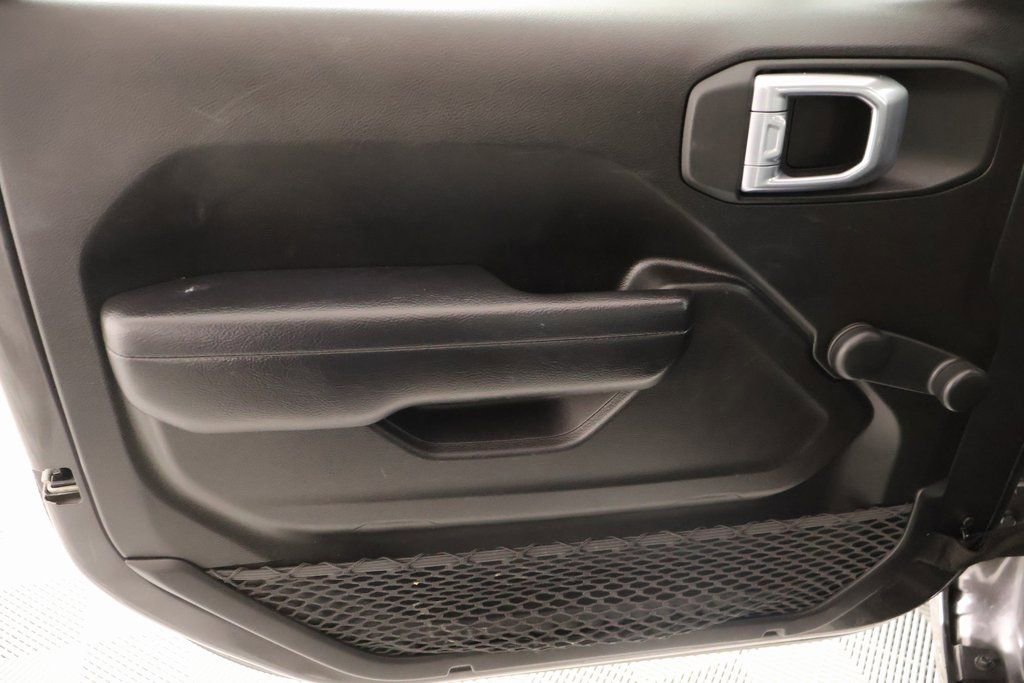 Used 2024 Jeep Gladiator Sport image 14