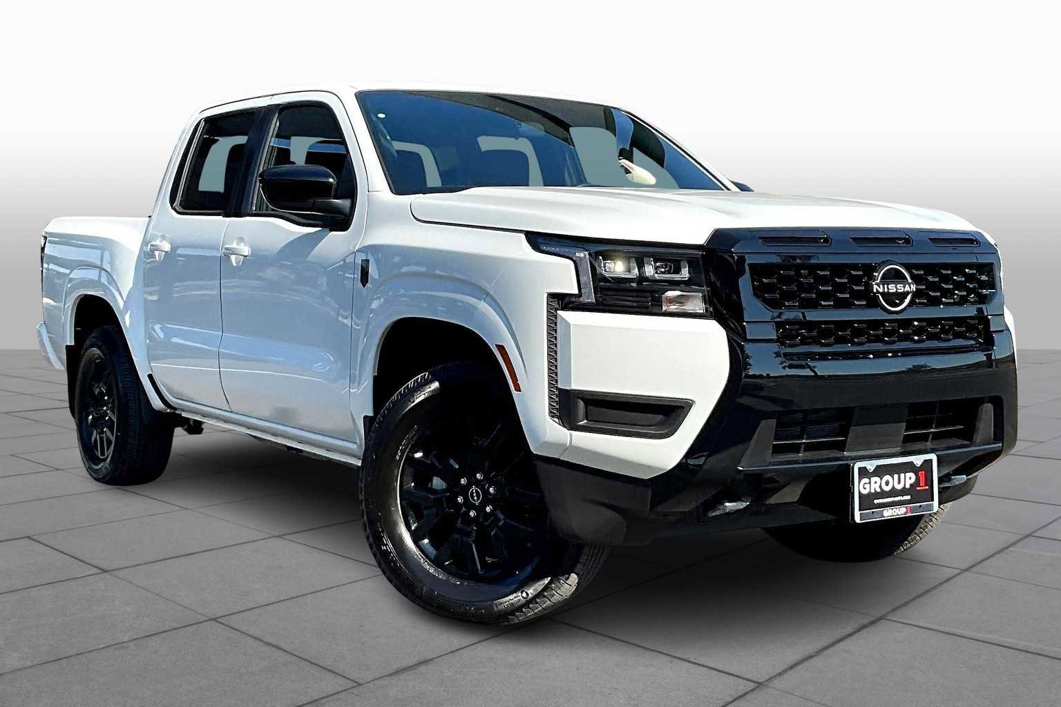 New 2026 Nissan Frontier SV image 2