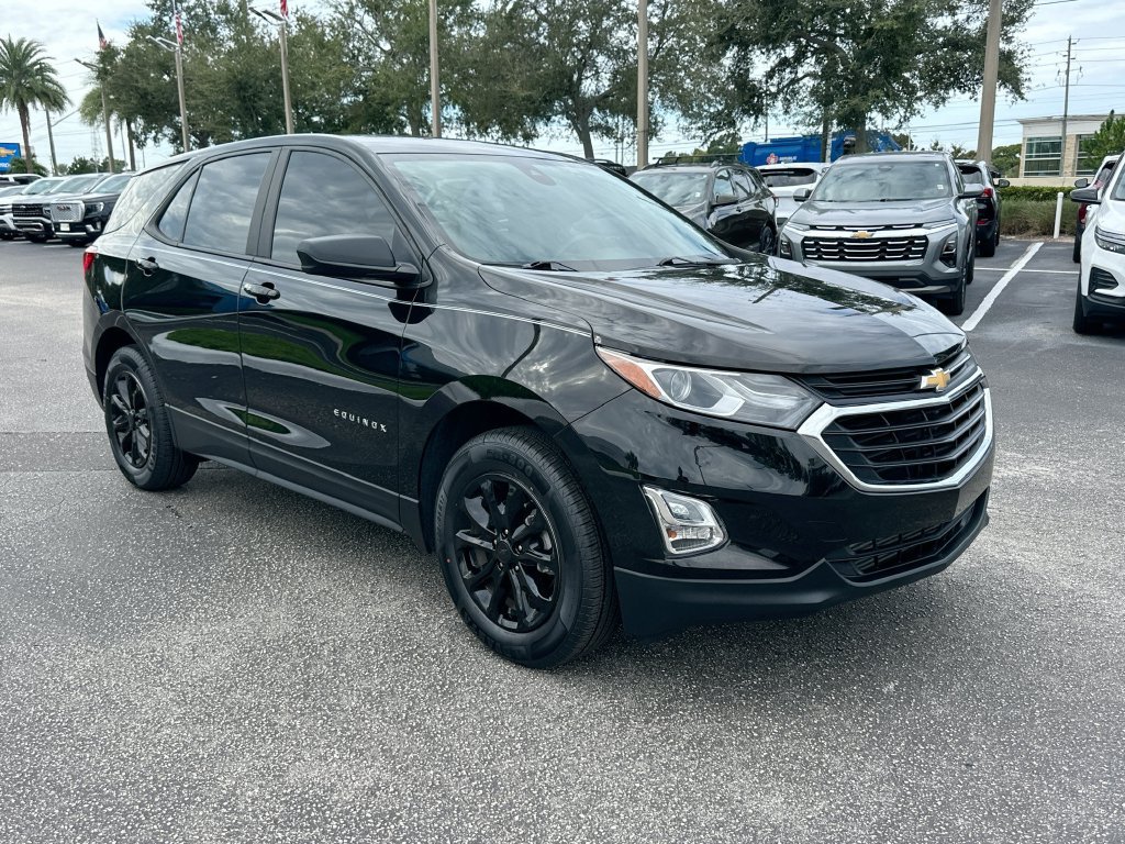 Used 2021 Chevrolet Equinox LS FWD image 3