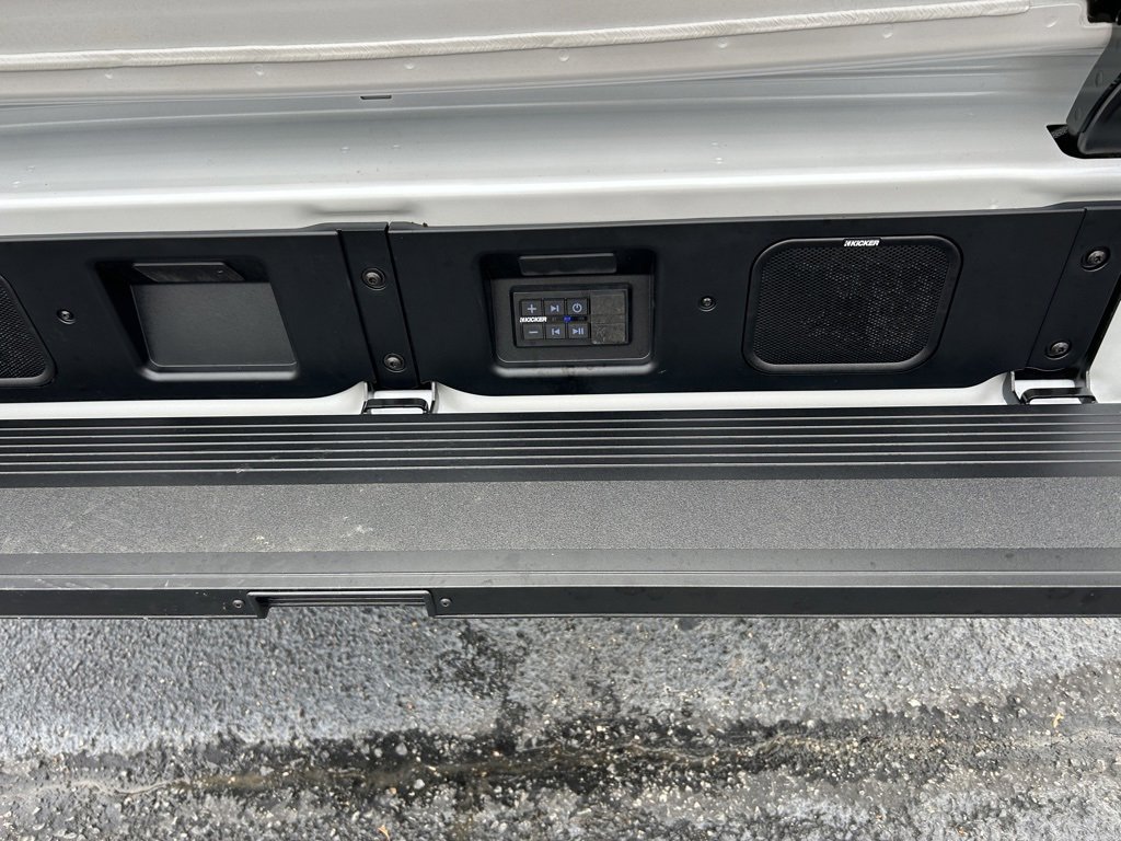 Certified 2025 GMC Sierra 2500 Denali Ultimate image 29