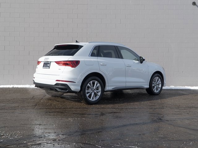 Certified 2025 Audi Q3 2.0T Premium w/ Convenience Package image 7
