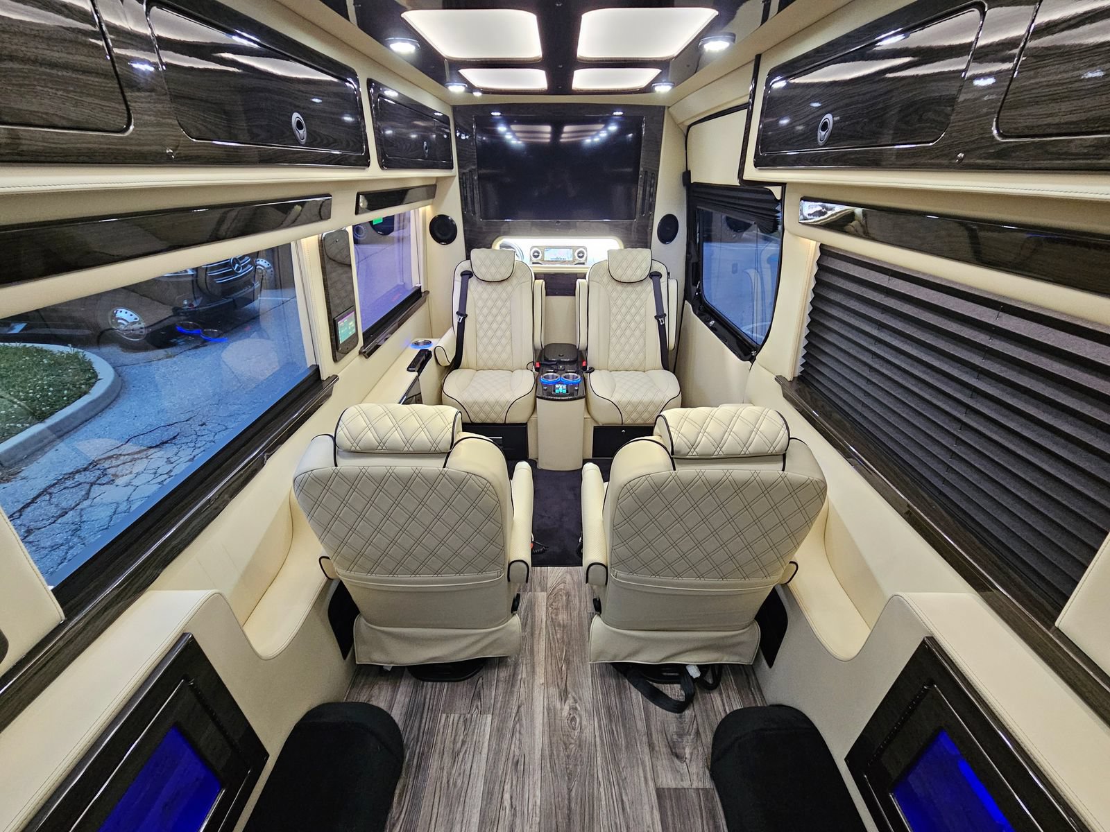 New 2024 Mercedes-Benz Sprinter 3500 image 37
