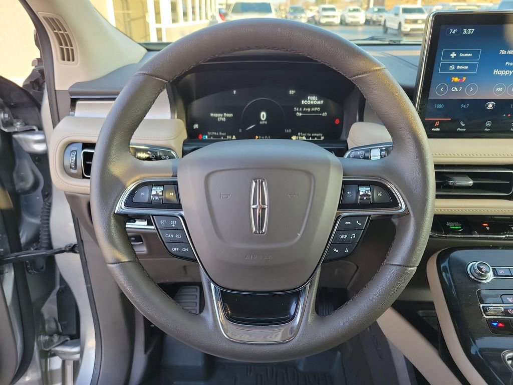 Certified 2023 Lincoln Nautilus FWD w/ Premium Package image 22