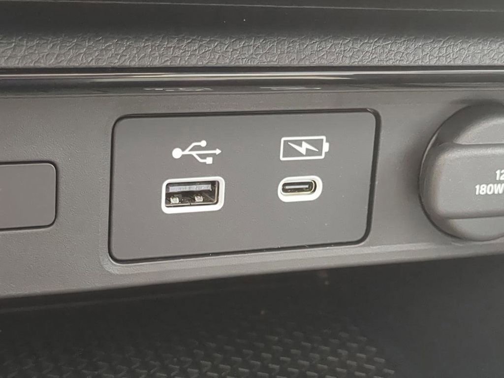 Certified 2025 Honda CR-V EX image 19