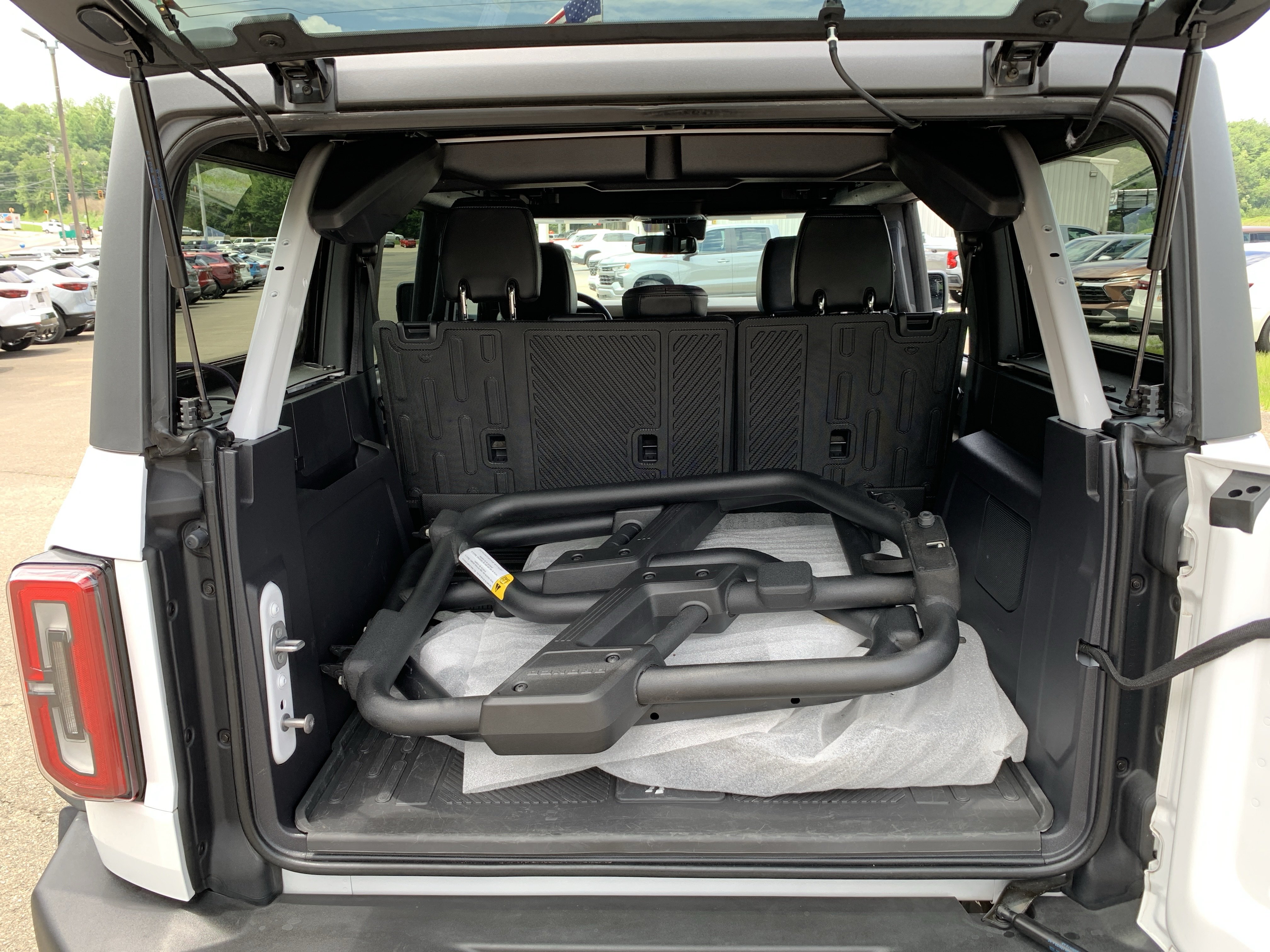 Used 2023 Ford Bronco Wildtrak AWD/4WD image 47