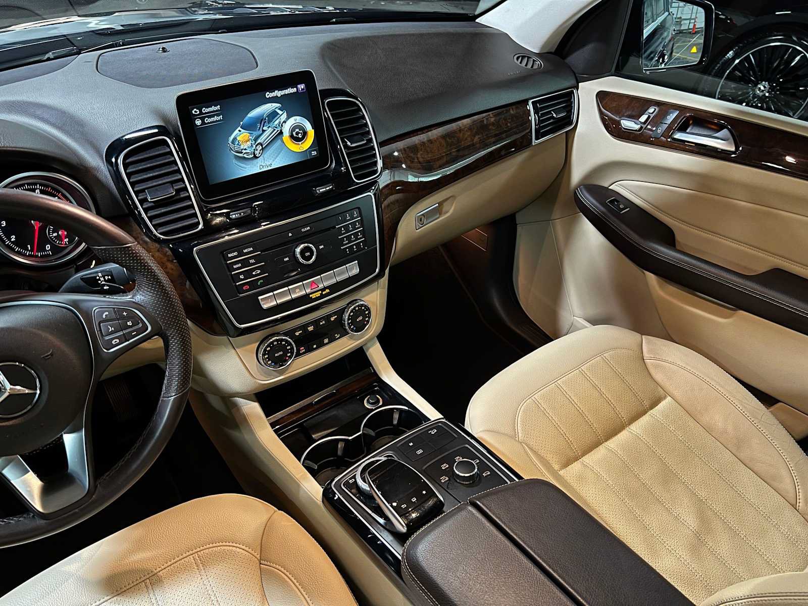Certified 2016 Mercedes-Benz GLE 350 4MATIC image 40