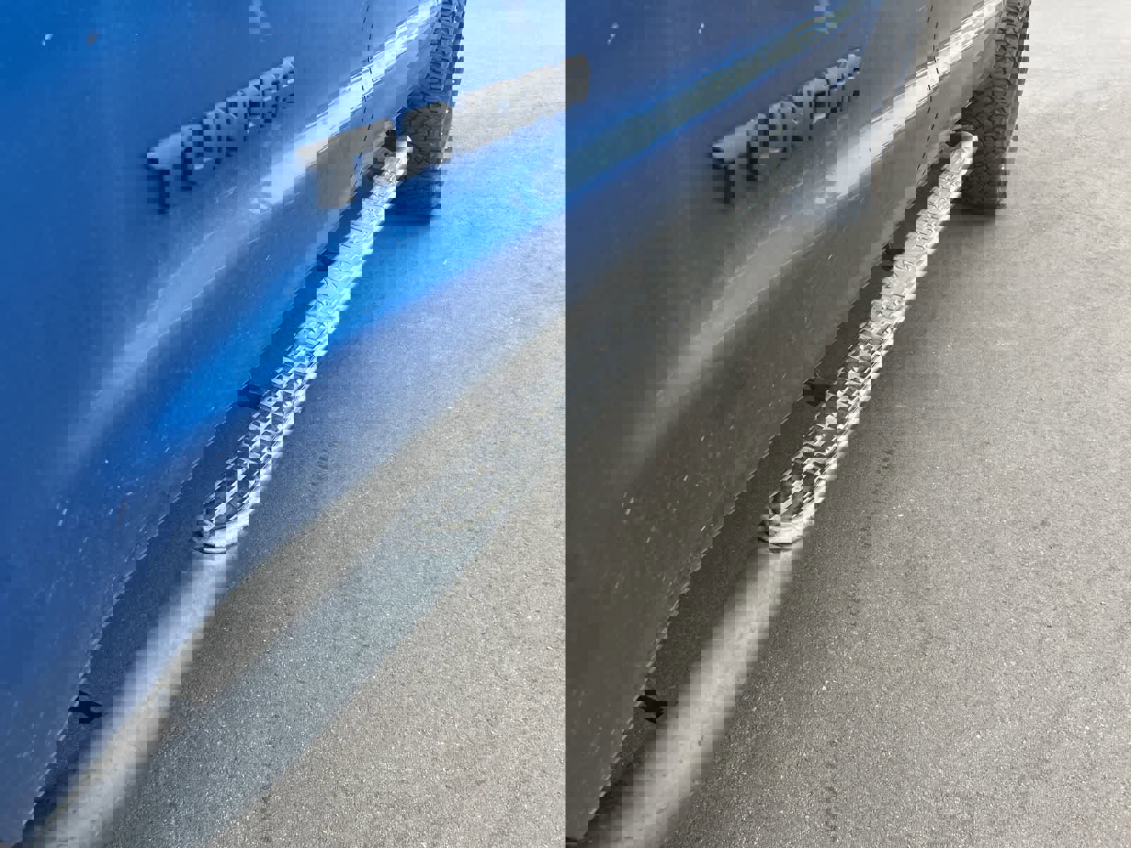 Used 2017 Toyota Tundra SR5 w/ SR5 Upgrade Package image 12