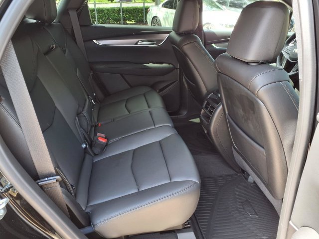 New 2026 Cadillac XT5 Luxury AWD/4WD image 10