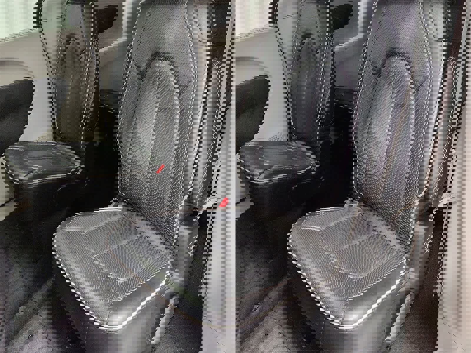 Used 2024 Chrysler Pacifica Limited image 21