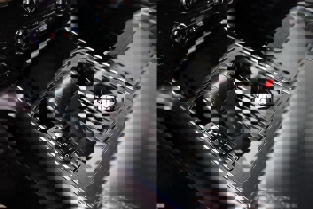 Used 2022 Ford F150 Raptor w/ Raptor 37 Performance Package image 26