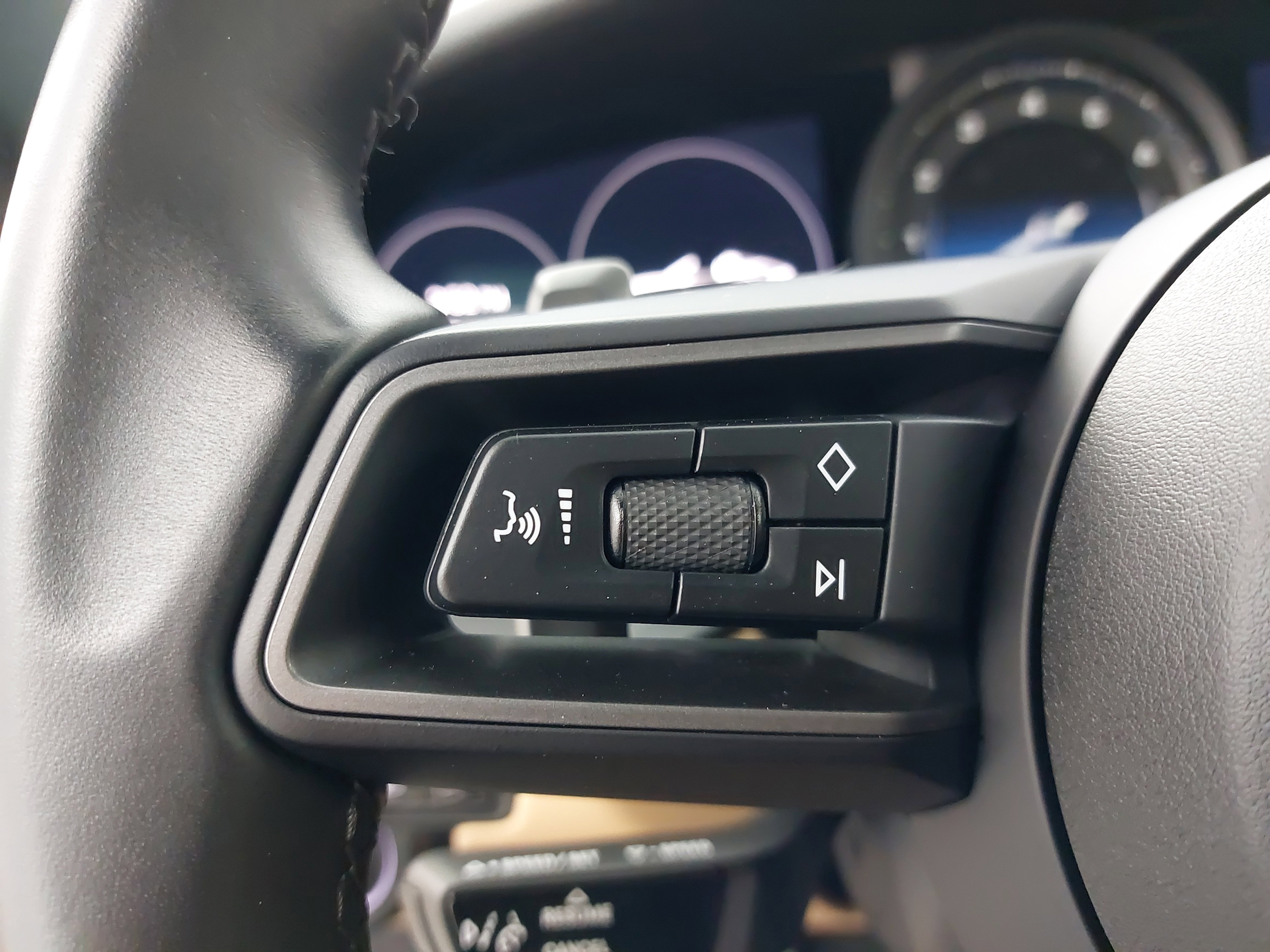 Used 2021 Porsche 911 Targa 4S image 16