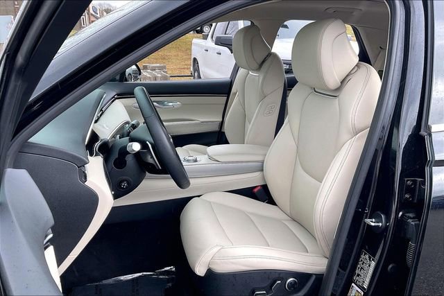 Certified 2025 Genesis GV70 2.5T Select w/ Select Package image 25