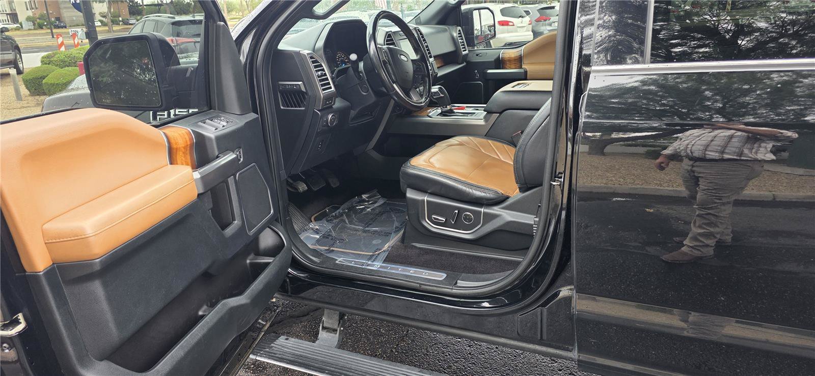 Used 2016 Ford F150 Limited AWD/4WD image 13