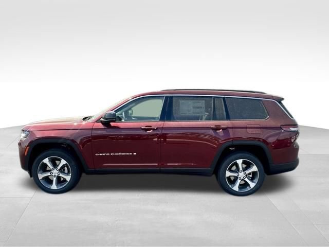 New 2026 Jeep Grand Cherokee L Limited AWD/4WD image 3