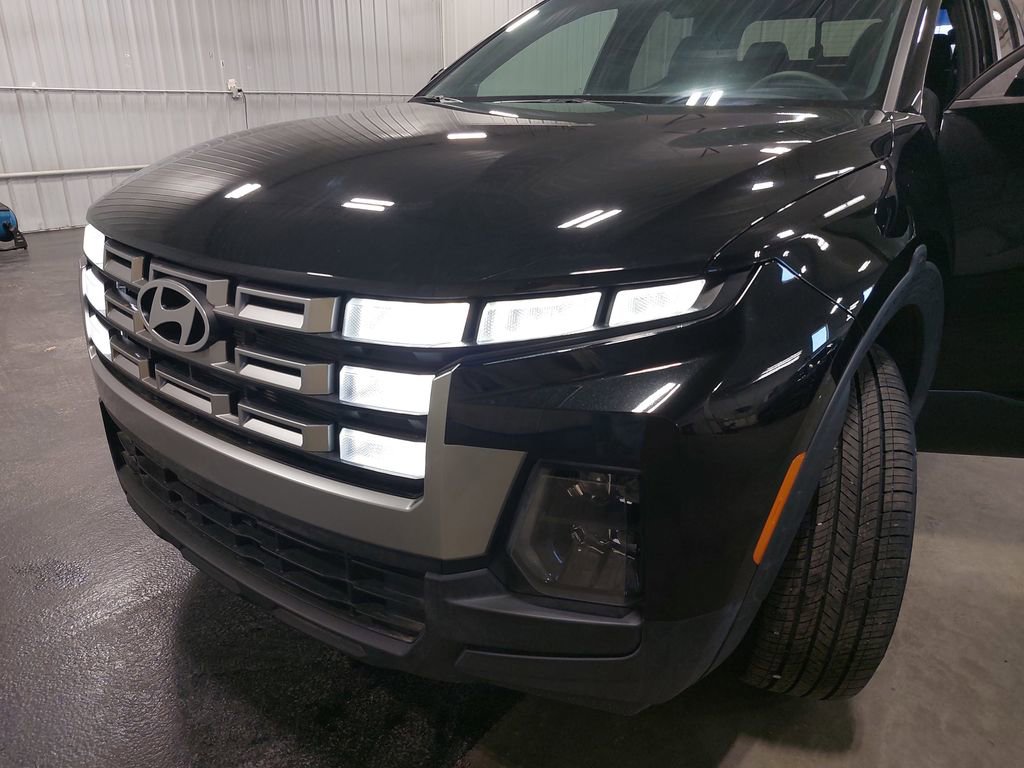 Certified 2025 Hyundai Santa Cruz SEL image 32