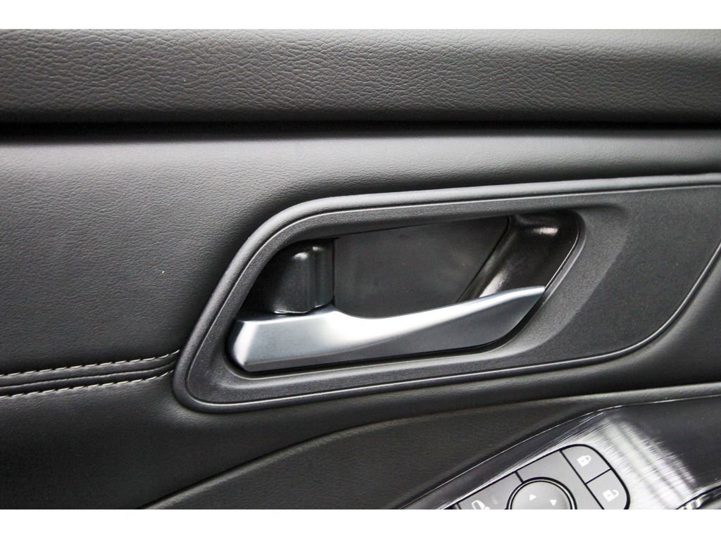 New 2026 Nissan Rogue SV FWD image 19