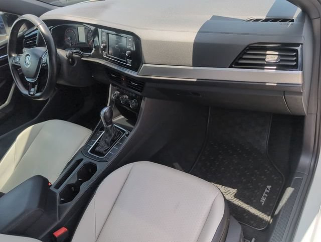Used 2019 Volkswagen Jetta R-Line FWD image 27